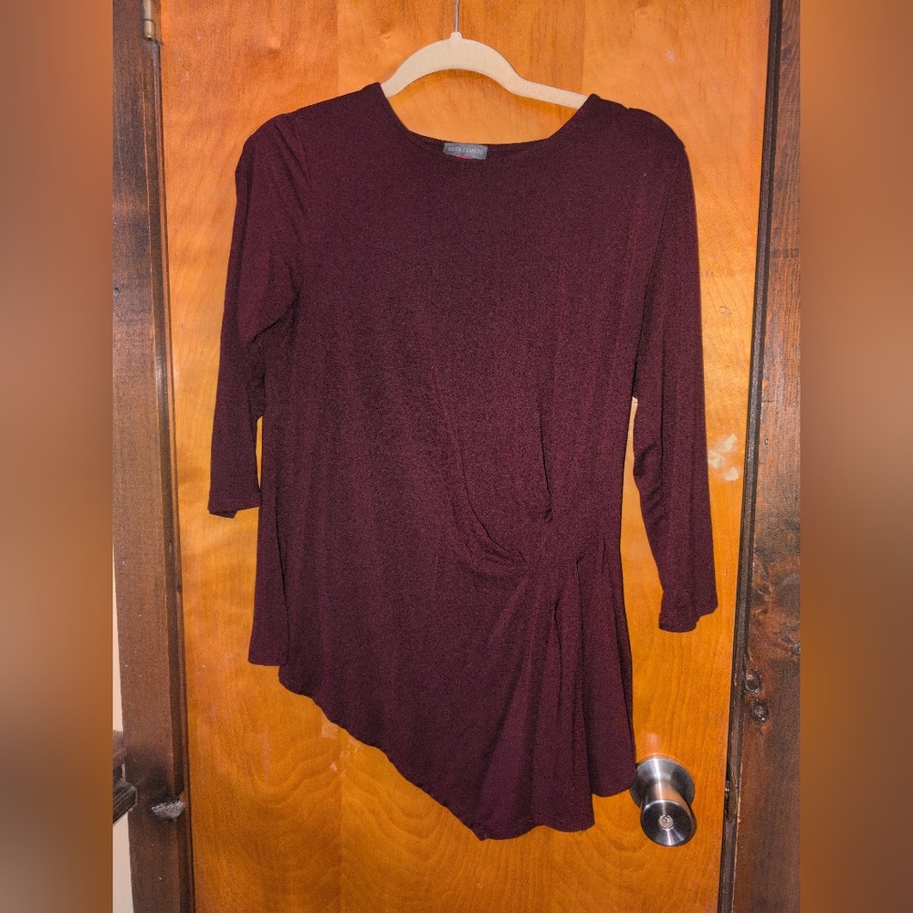 Vince Camuto Woman's Medium Top